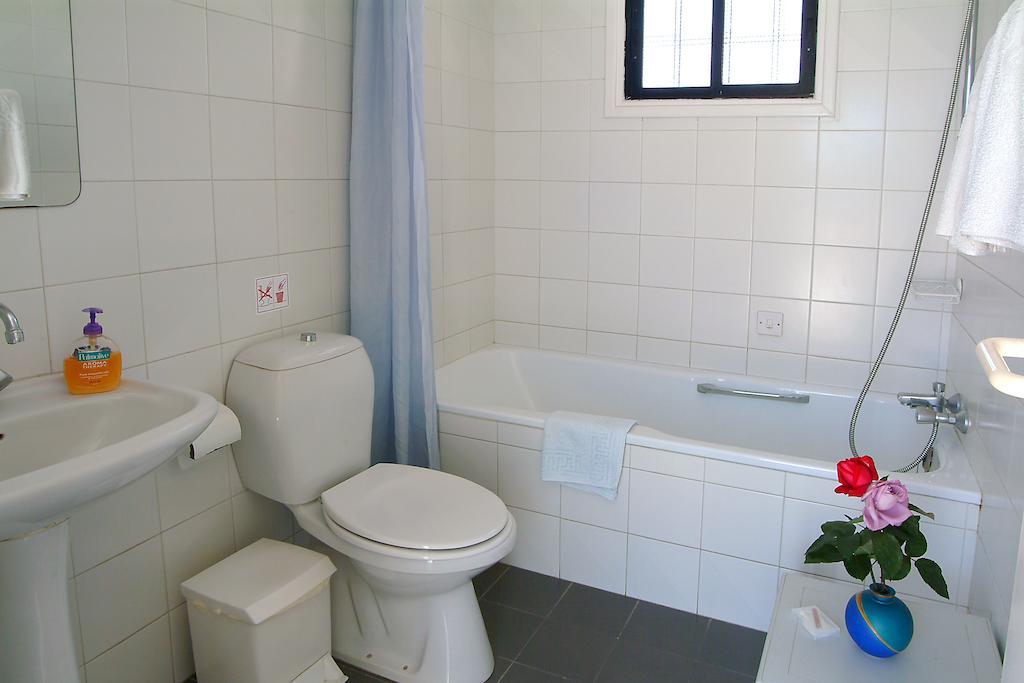Sunbay Apartments Pyla Exterior photo